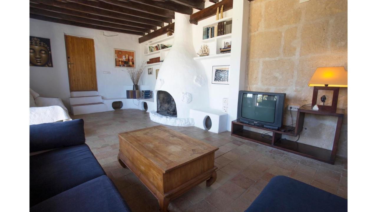Villa Daniel 5 Mins By Taxi Into Ibiza Town Sant Jordi de ses Salines Zewnętrze zdjęcie