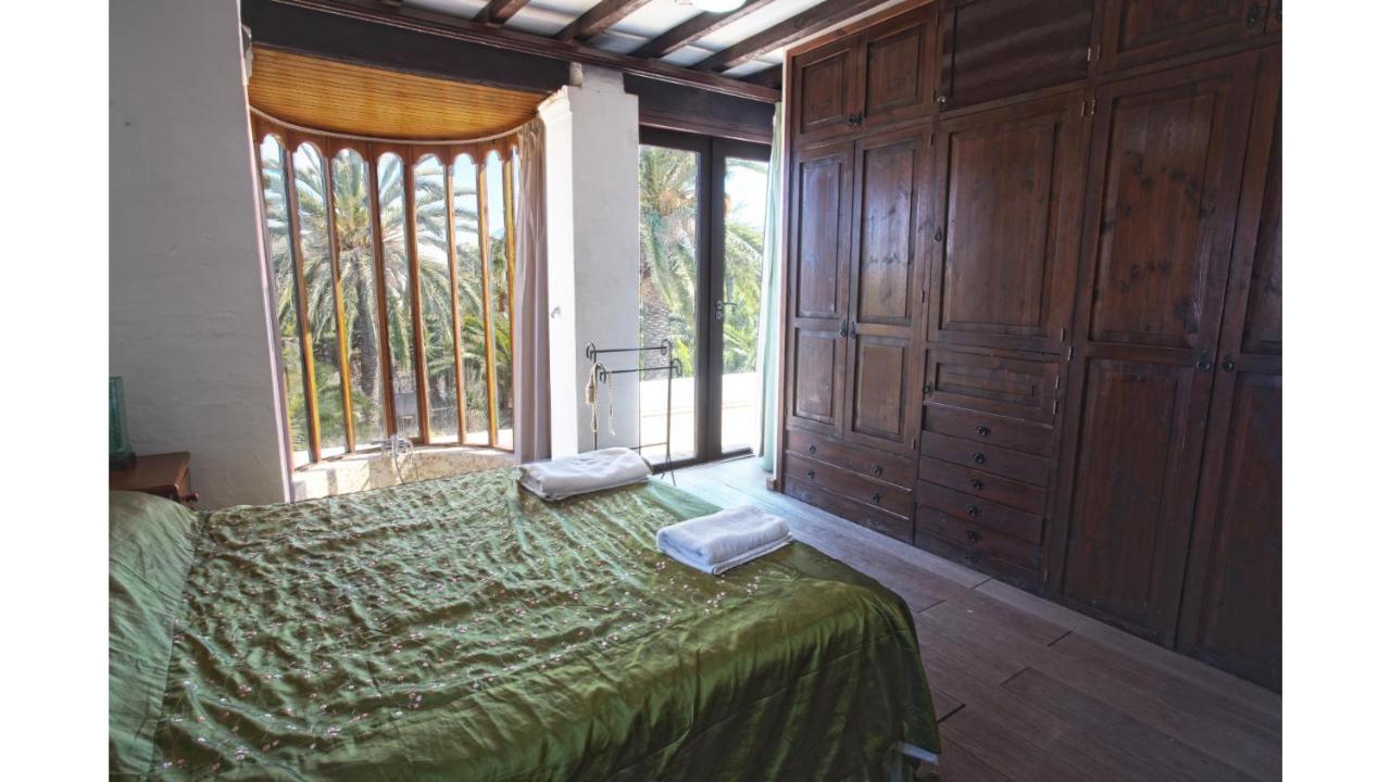 Villa Daniel 5 Mins By Taxi Into Ibiza Town Sant Jordi de ses Salines Zewnętrze zdjęcie