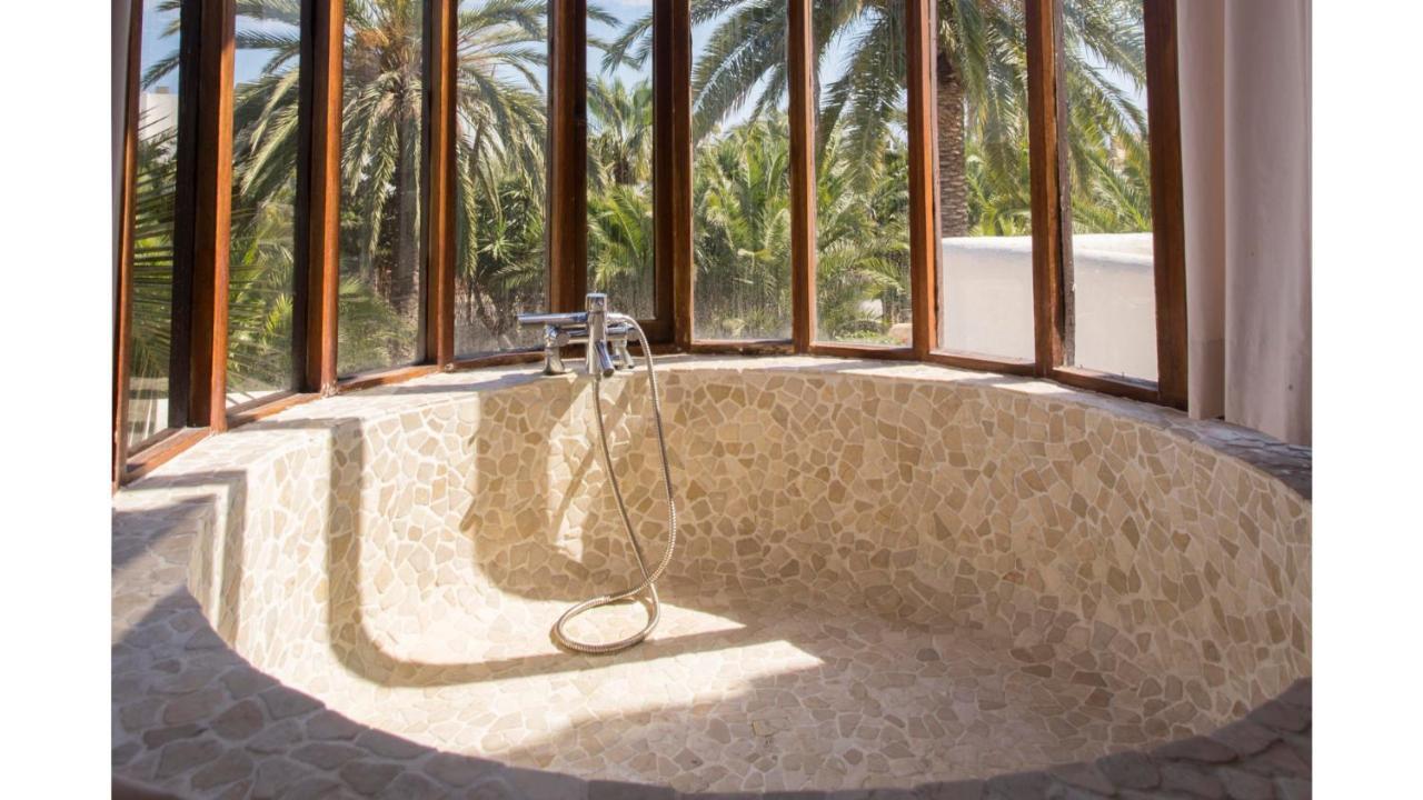 Villa Daniel 5 Mins By Taxi Into Ibiza Town Sant Jordi de ses Salines Zewnętrze zdjęcie