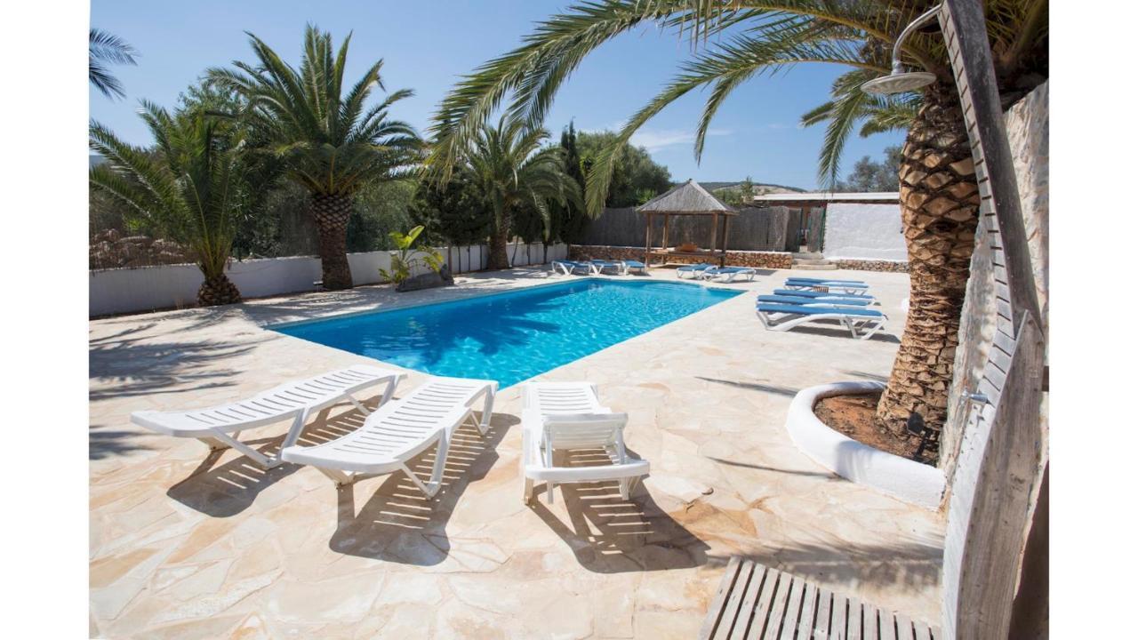Villa Daniel 5 Mins By Taxi Into Ibiza Town Sant Jordi de ses Salines Zewnętrze zdjęcie